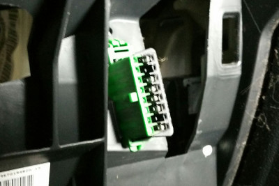 ODB-Stecker.jpg (81.52 KiB) 6126 mal betrachtet ODB-Stecker.jpg
