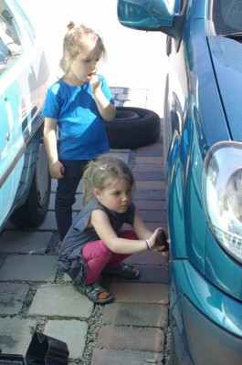 autoschrauber_03.JPG (202.37 KiB) 2830 mal betrachtet autoschrauber_03.JPG