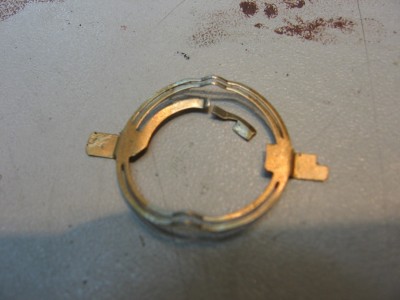 Ring gebrochen.JPG (223.76 KiB) 2983 mal betrachtet Ring gebrochen.JPG