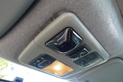 2012-09-25 001 Peugeot 306 - Innenraumleuchte_a.jpg (190.9 KiB) 1545 mal betrachtet 2012-09-25 001 Peugeot 306 - Innenraumleuchte_a.jpg