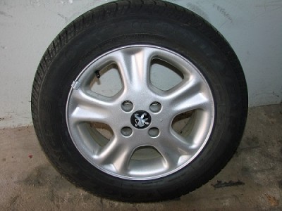 Räder 406 003.JPG (83.76 KiB) 988 mal betrachtet Räder 406 003.JPG