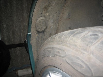 peugeot 406 rost 004.jpg