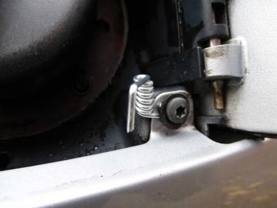 peugeot_tankklappe(1).JPG (185.9 KiB) 4929 mal betrachtet peugeot_tankklappe(1).JPG