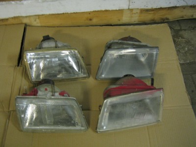 Scheinwerfer.JPG (109.97 KiB) 1975 mal betrachtet Scheinwerfer.JPG