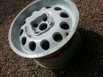 Alufelge Bild 3.jpg (77.14 KiB) 1091 mal betrachtet Alufelge Bild 3.jpg