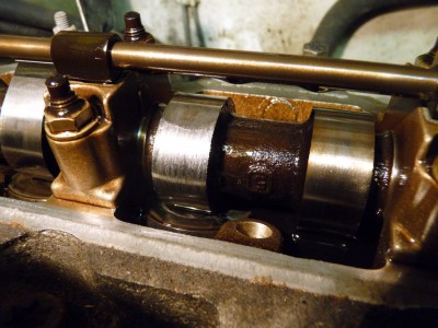 205 Nockenwelle 3.Zylinder.jpg (179.01 KiB) 3480 mal betrachtet 205 Nockenwelle 3.Zylinder.jpg