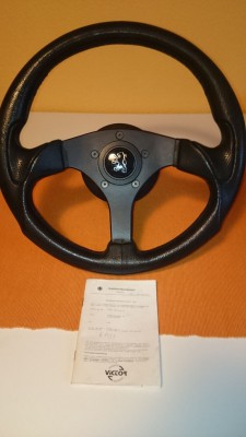 Lenkrad.JPG (193.66 KiB) 1043 mal betrachtet Lenkrad.JPG