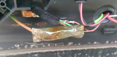 1_Rückleitung_verschmort.jpg (72.09 KiB) 1618 mal betrachtet 1_Rückleitung_verschmort.jpg